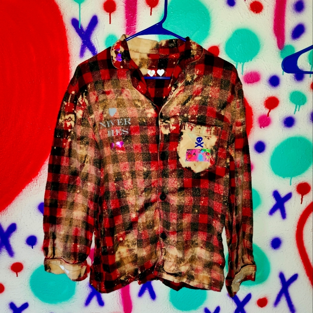 1 of a Kind Size S plaid shirt